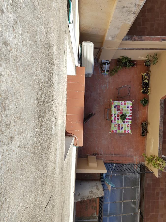 Hostal Santa Teresa Reus Bagian luar foto